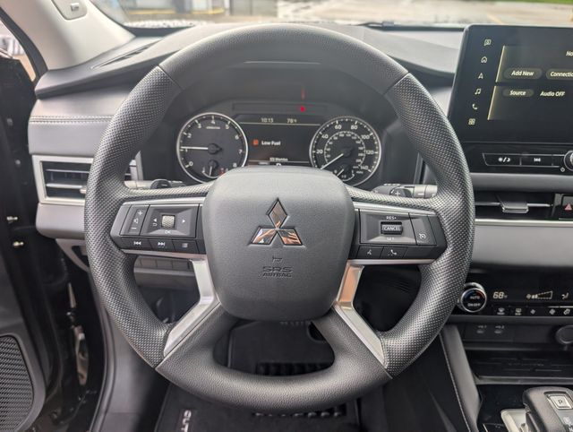 2026 Mitsubishi Outlander ES Black at DeMontrond Gulf Freeway