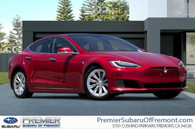 Red Multi-Coat 2017 Tesla Model S Sedan 1-Speed Automatic