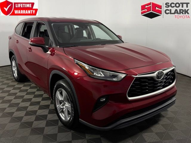 2020 Toyota Highlander LE