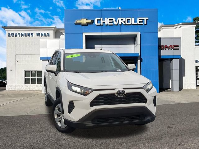 White 2022 Toyota RAV4 LE FWD SUV / Crossover Front-Wheel Drive 8-Speed Automatic