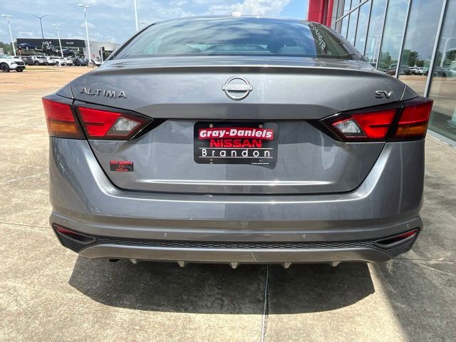 Used 2024 Nissan Altima Sedan
