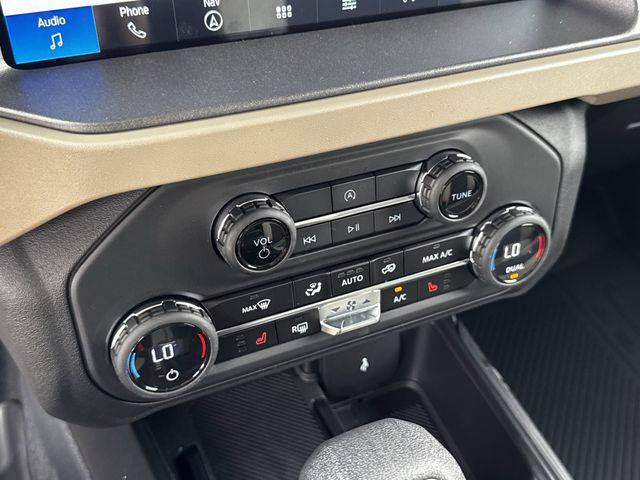 New 2026 White Ford Big Bend image 18