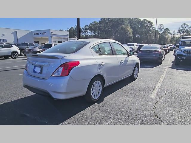 2019 Nissan Versa 1.6 SV