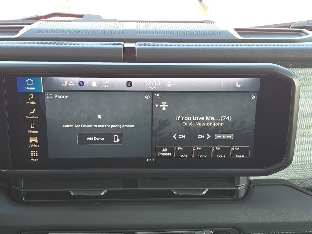 2025 Jeep Wrangler Sahara 4xe:B02116