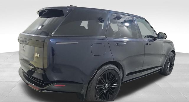 2023 Land Rover Range Rover SE 5