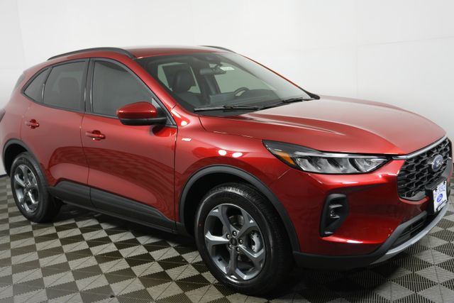 2026 Ford Escape ST-Line Select's photo