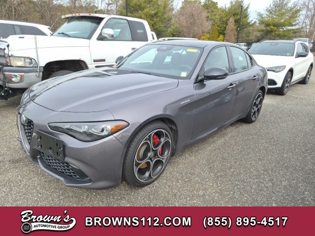 2025 Alfa Romeo Giulia