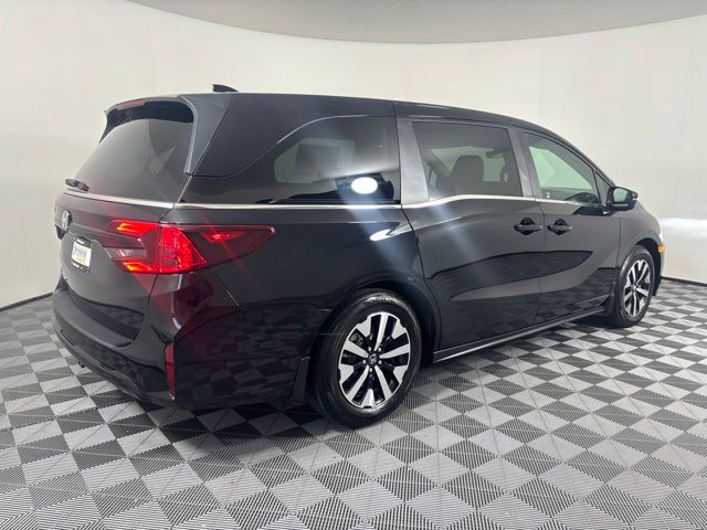 Used 2025 Honda Odyssey Van