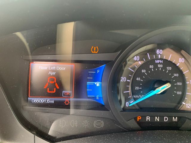 Used 2015 White Ford Limited image 12