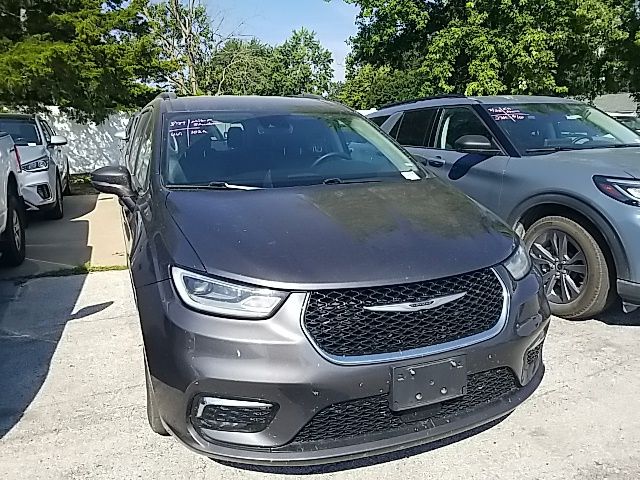Used 2022 Chrysler Pacifica Van