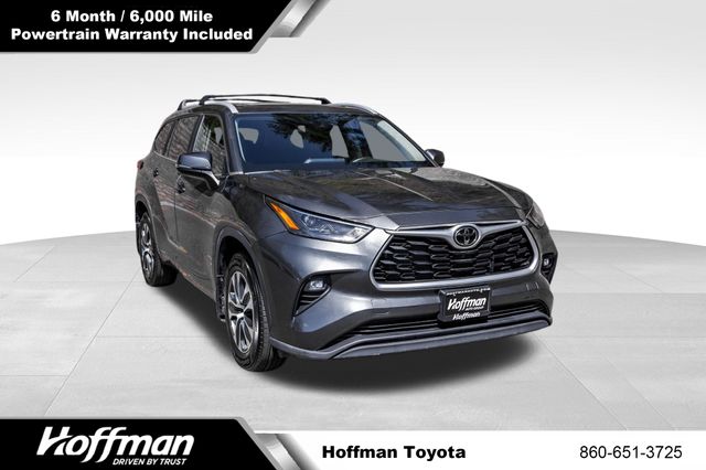 Magnetic Gray Metallic 2023 Toyota Highlander SUV / Crossover All-Wheel Drive 8-Speed Automatic
