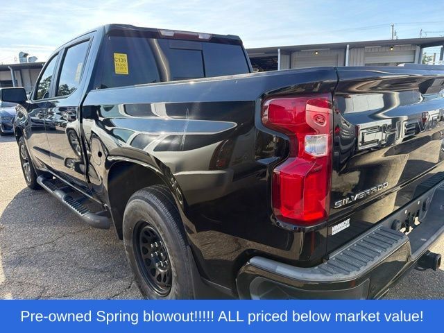Used 2019 Black Chevrolet RST image 4