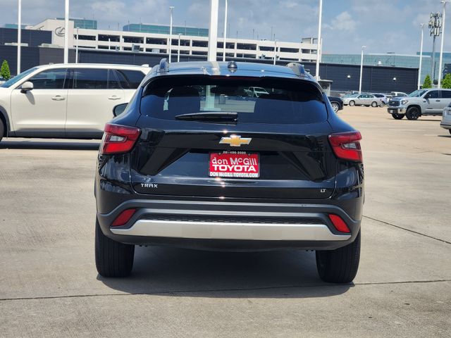 2025 Chevrolet Trax LT - 6