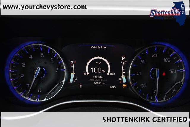 Used 2024 Chrysler Pacifica Van
