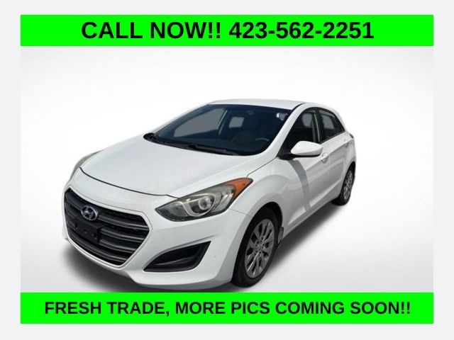 Ceramic White 2016 Hyundai Elantra GT Hatchback Front-Wheel Drive 6-Speed Automatic
