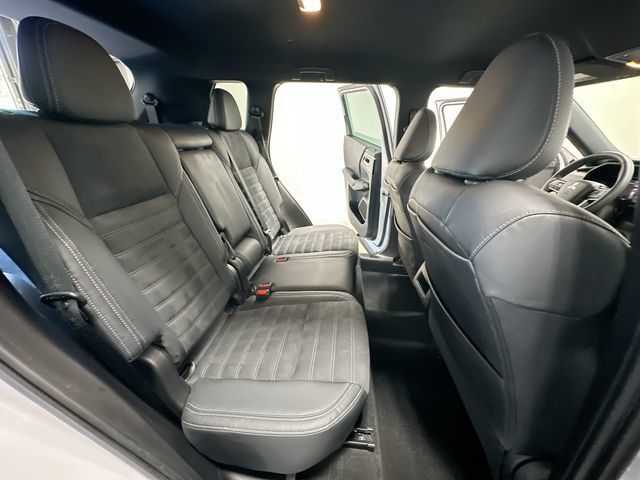 2023 Mitsubishi Outlander   at Rafferty Subaru