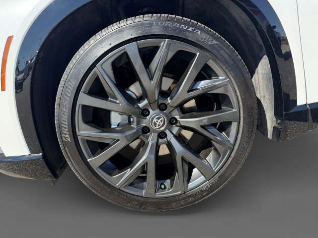 Used 2025 Toyota Crown Signia SUV