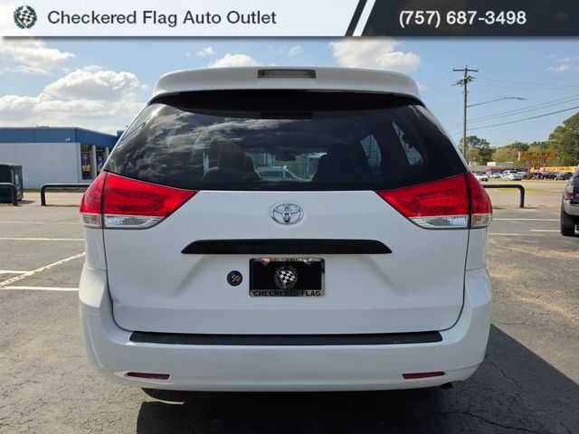 View vehicle photo 6