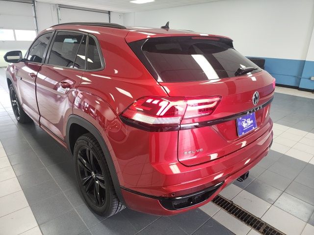 2023 Volkswagen Atlas Cross Sport 3.6L V6 SEL R-Line photo