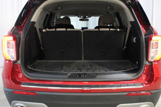 Used 2023 Red Ford Limited image 30