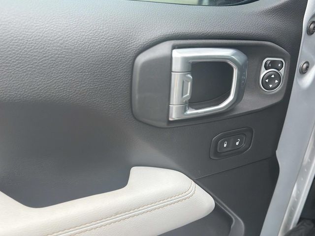 Used 2023 Jeep Wrangler SUV