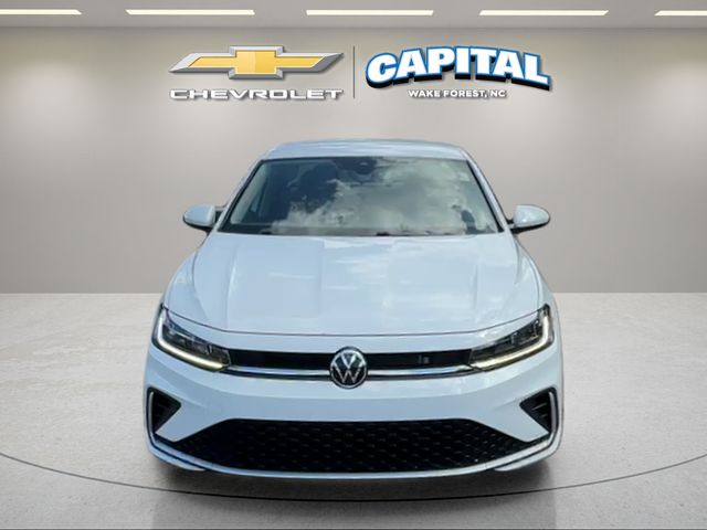 Used 2025  Volkswagen 1.5T S image 8