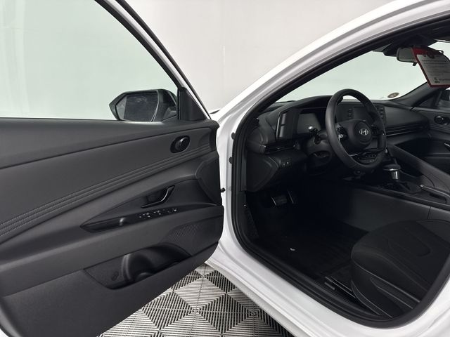 New 2025 Hyundai Elantra For Sale in Indianapolis, IN
