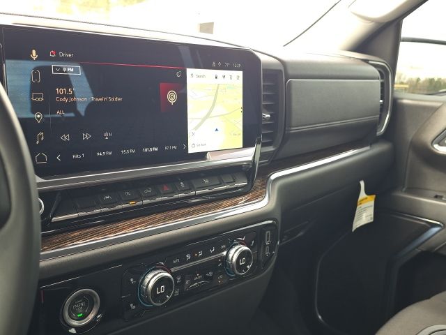 2024 GMC Sierra 1500 SLE:45590A