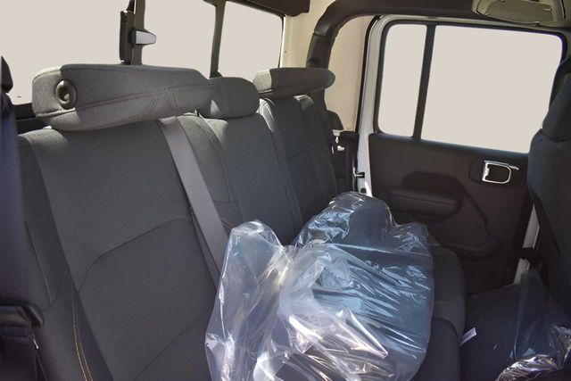 New Car 2025 Jeep Gladiator  Sport S For Sale Under $50,000 In Austin, Texas