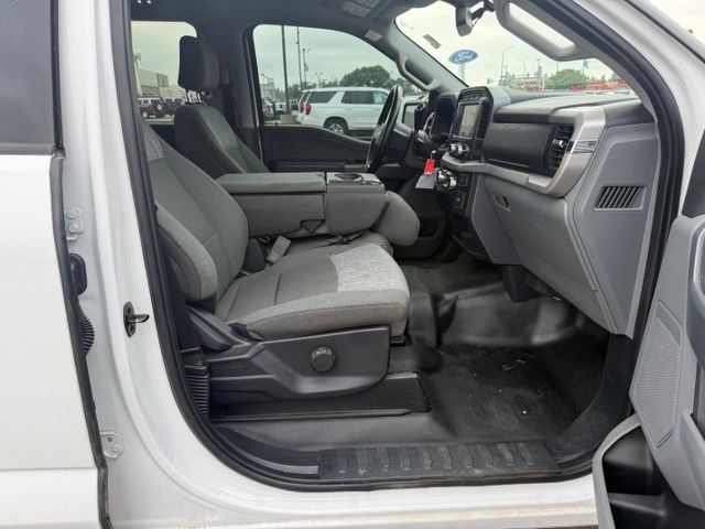 2023 White Ford F-150 XLT 4X4 Truck
