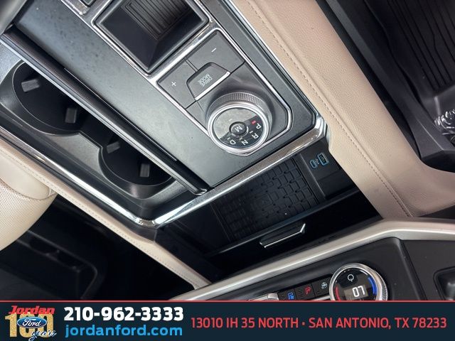 Used Car 2023 Ford Expedition  Xlt For Sale Under $50,000 In San Antonio, Texas