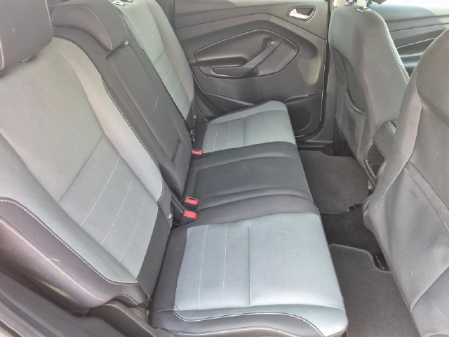 2016 Ford Escape - Image 29