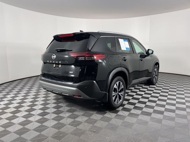 2023 Nissan Rogue SV 10