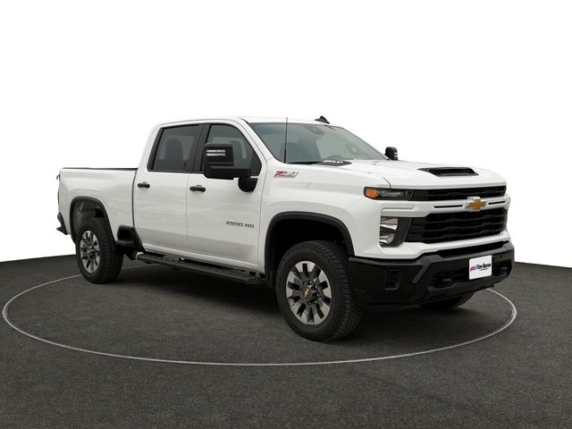 Used 2026 White Chevrolet Custom image 7