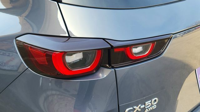 2025 Mazda CX-50 Hybrid