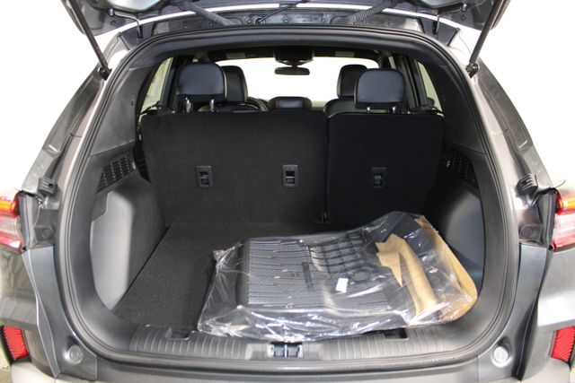 2025 Ford Escape ST-Line photo 16