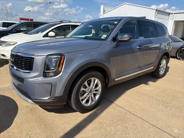 Everlasting Silver 2022 Kia Telluride LX AWD SUV / Crossover All-Wheel Drive 8-Speed Automatic