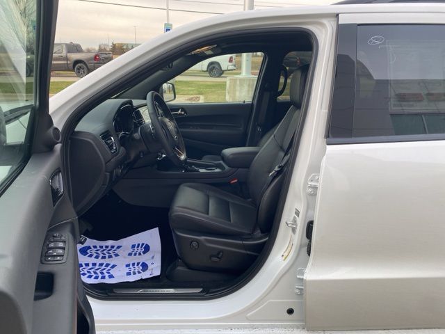 2026 Dodge Durango GT Plus HEMI V8 - White Knuckle Clearcoat exterior view 11