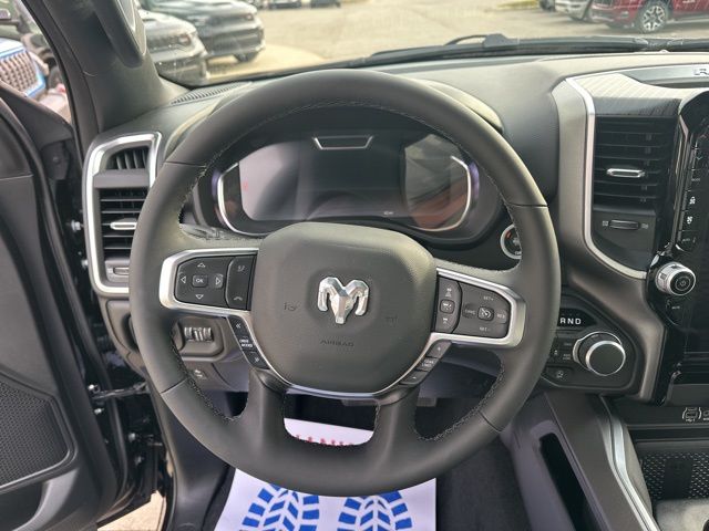 2026 Ram 1500 Big Horn/Lone Star - Diamond Black Crystal Pearlcoat exterior view 15