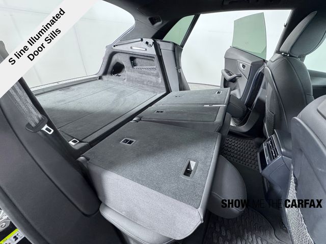 Q8 Premium Plus 55 TFSI quattro