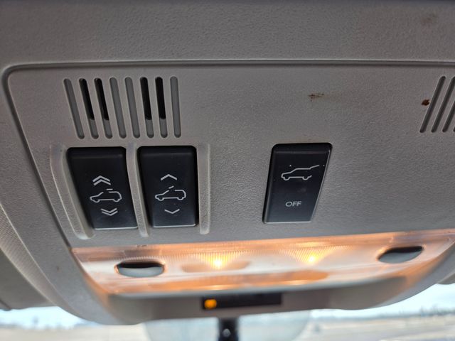 2010 Cadillac Escalade ESV Luxury