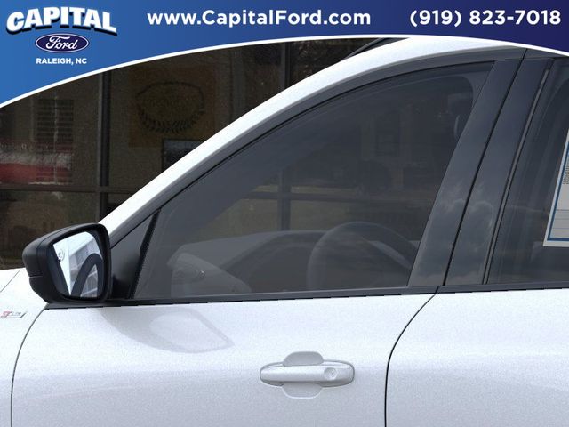 2025 Ford Escape Hybrid ST-Line photo 2