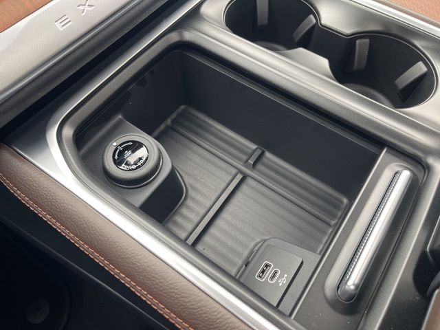 2026 Ford Expedition King Ranch:168346