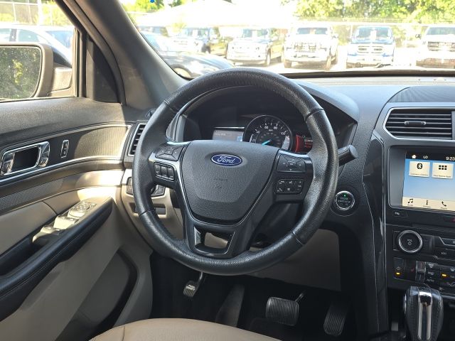 2018 Ford Explorer XLT:C02609A
