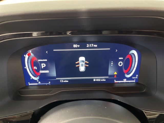2025 Everest White Pearl Tricoat/Super Black Nissan Pathfinder Platinum FWD SUV