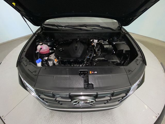 Used 2024 Black Hyundai SEL image 24