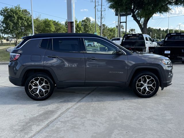 2024 Jeep Compass Limited Gray at Durrett Motor Company