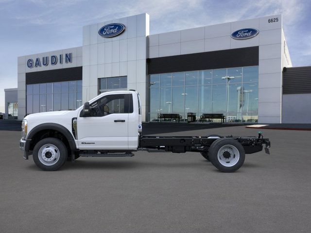 New 2026 Ford Super Duty F-550 Chassis Regular Cab (DRW) 169" Wheelbase XL