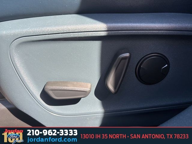 Used Car 2023 Ford Maverick  Lariat For Sale Under $30,000 In San Antonio, Texas