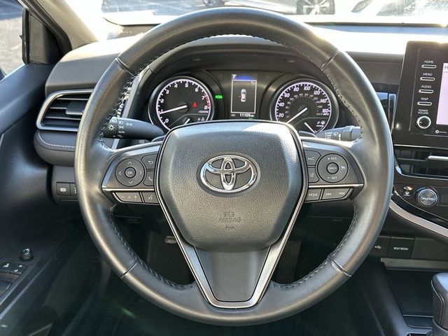 2023 Toyota Camry SE 8